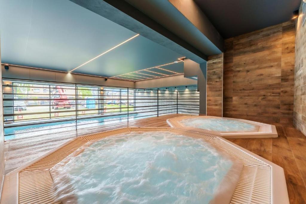 Akces Apartamenty Kasprowicza 20C- Basen, Sauny, Jacuzzi, Silownia W Cenie - Schwimmbad, Saunen, Jacuzzi, Fitnessstudio Im Preis Kołobrzeg Buitenkant foto