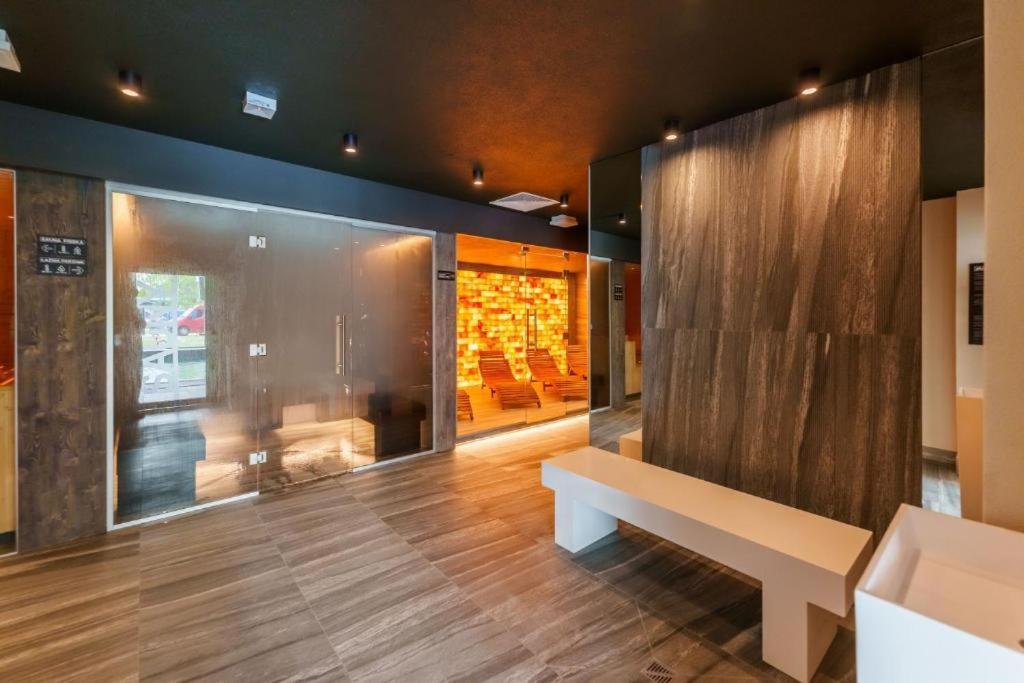 Akces Apartamenty Kasprowicza 20C- Basen, Sauny, Jacuzzi, Silownia W Cenie - Schwimmbad, Saunen, Jacuzzi, Fitnessstudio Im Preis Kołobrzeg Buitenkant foto