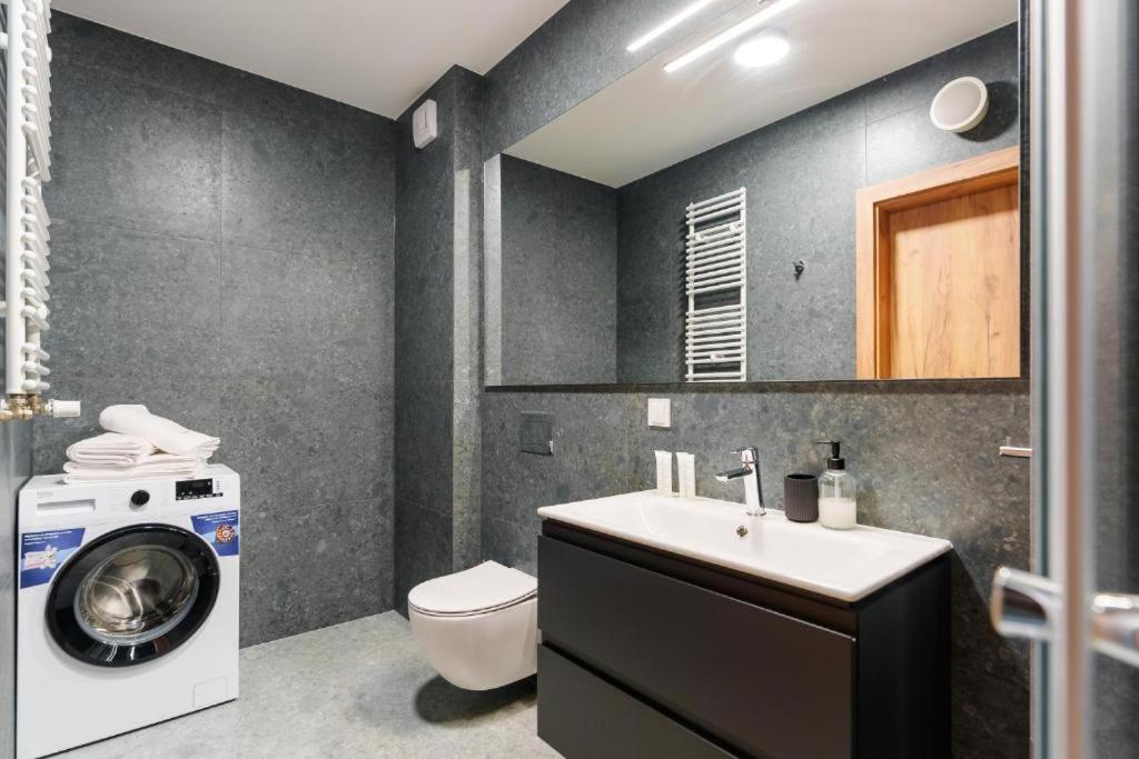 Akces Apartamenty Kasprowicza 20C- Basen, Sauny, Jacuzzi, Silownia W Cenie - Schwimmbad, Saunen, Jacuzzi, Fitnessstudio Im Preis Kołobrzeg Buitenkant foto